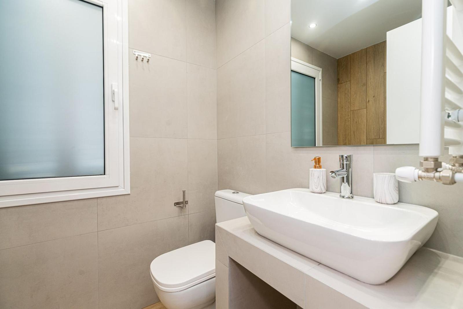 Modern 3 Bedroom Luxury Apartment Thessaloníki Exteriör bild
